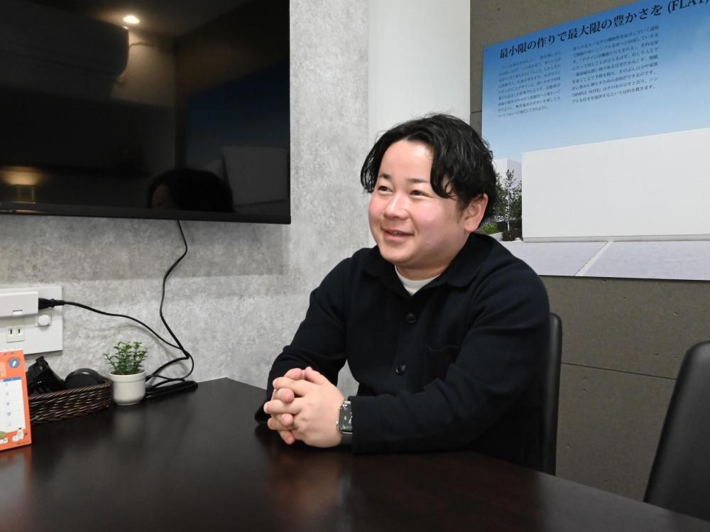 石井　宏明