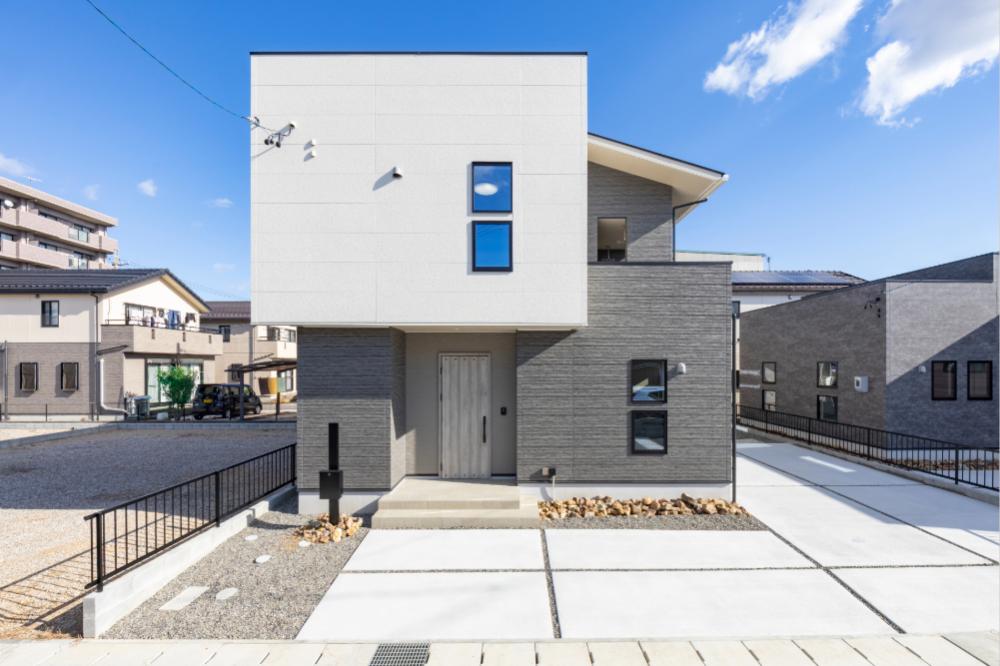 機能的な間取りや家事動線。収納にもこだわったモダンな家。
