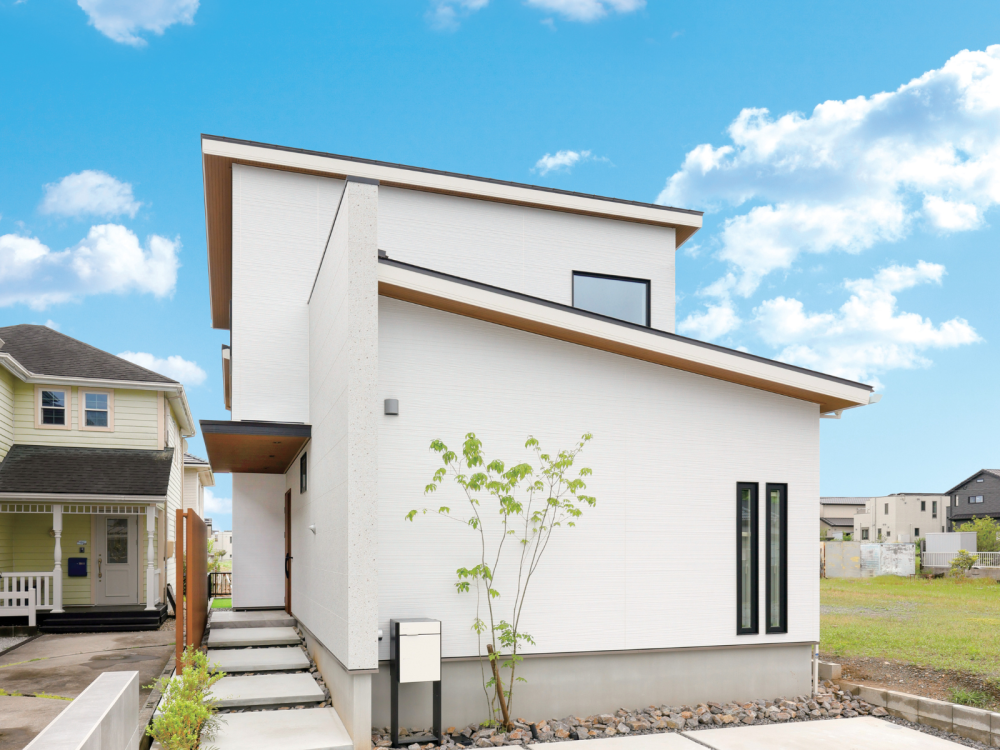 アイデア満載！効率よく暮らすナチュラルモダンな家