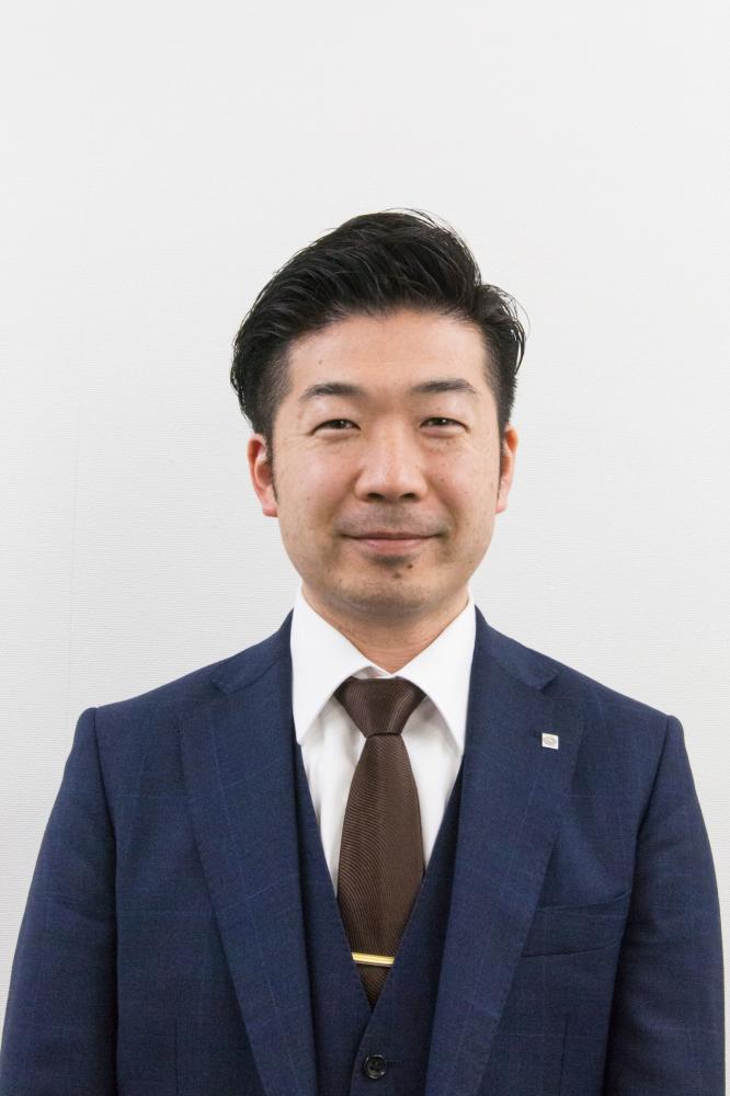 小木曽　俊介